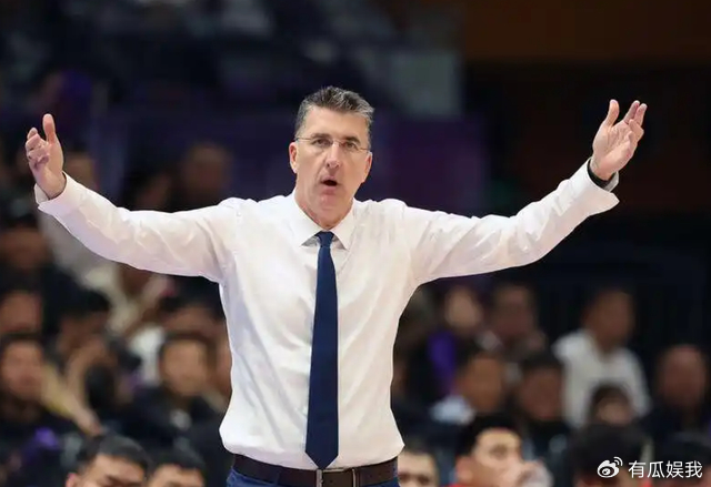 正式确定！中国男篮教练重返CBA，成为新疆队主帅，冲击前四|新疆男篮|格兰|北控男篮|刘炜|福建男篮_新浪体育_新浪新闻