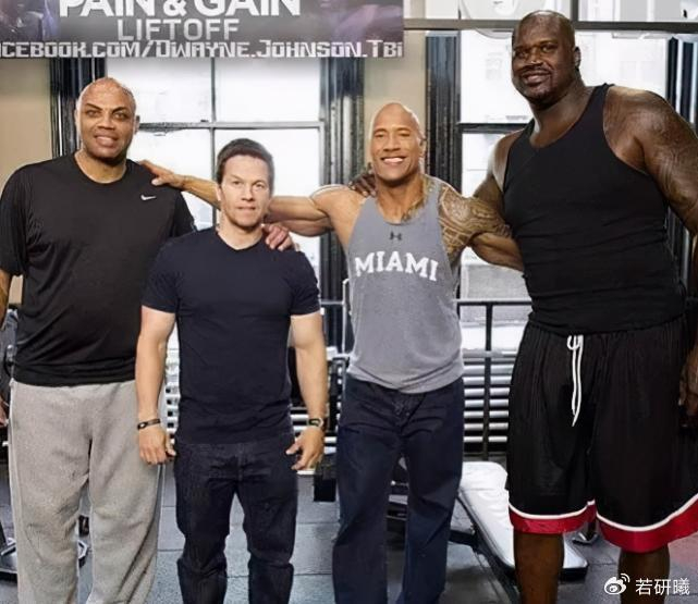 为何说普通人打不了NBA？看完这8张照片，你就有答案了|斯蒂芬·库里|奥尼尔|格里芬|凯文·杜兰特|金州勇士队_新浪体育_新浪新闻